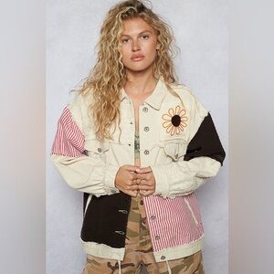 Pol NWT Jacket Denim Embroidered Patch Details Size small - large